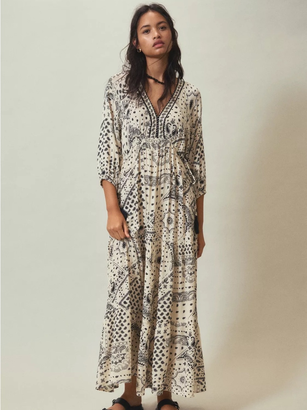 Pull & Bear  - Bohemian Ivory & Black Printed Maxi Dress